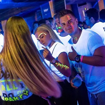 ホテル Vladislav (adults Only) ヴァルナ