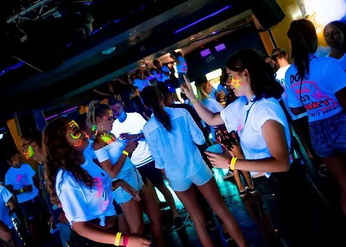 Vladislav (adults Only) Hotell 3*